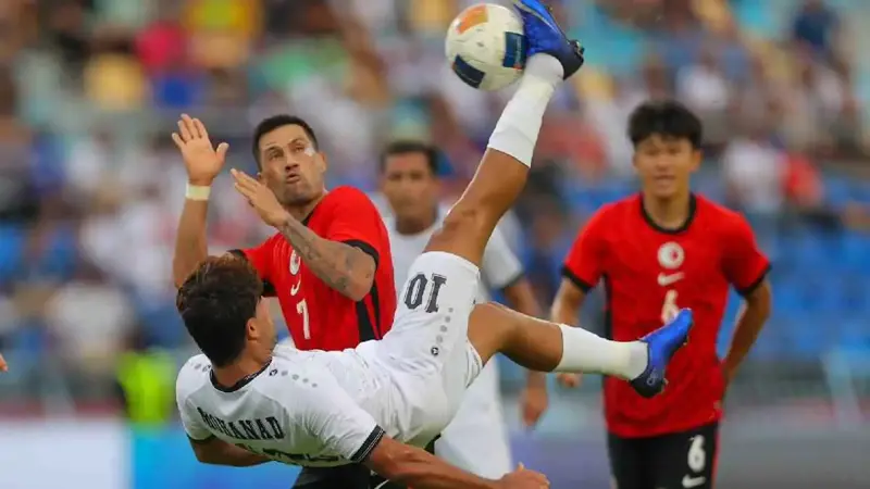مقصية رائعة.. مهند علي يقود منتخب العراق للفوز على هونغ كونغ (فيديو)