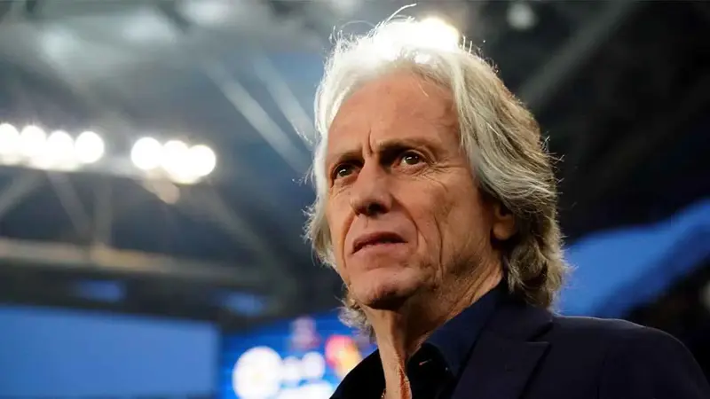 جيسوس ينافس "مرشح رونالدو".. اشتعال سباق "خلافة بيولي" في النصر السعودي
