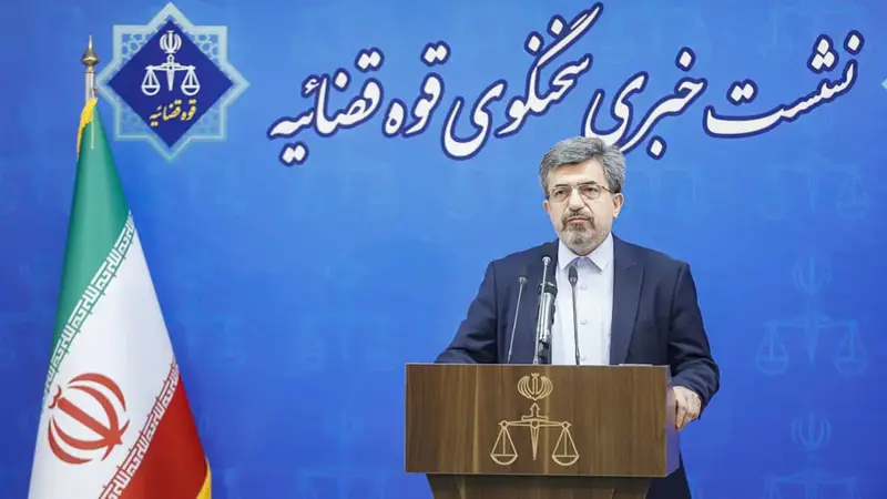 القضاء الإيراني: السويدي المعتقل في طهران متهم بالتجسس