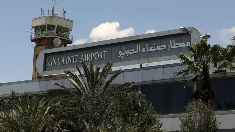 500 مليون دولار حجم خسائر مطار صنعاء جراء القصف الإسرائيلي