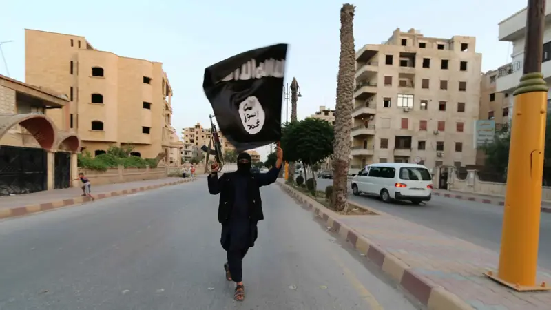 "ذباح داعش" .. الأمن العراقي يلقي القبض على وليد الدليمي
