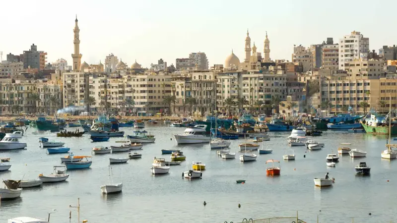 عواصف وسيول الإسكندرية.. هل تغرق "لؤلؤة المتوسط"؟