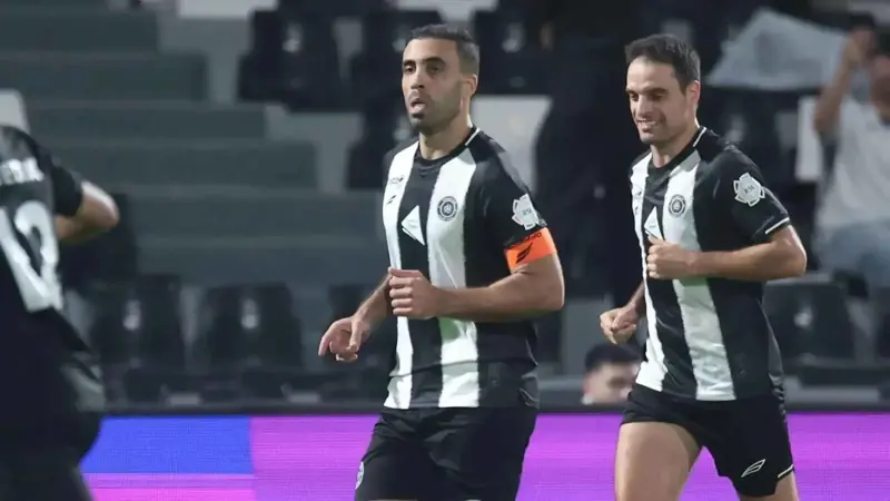 بعد رفض رحيله.. هل تمرد عبد الرزاق حمدالله على الشباب السعودي؟