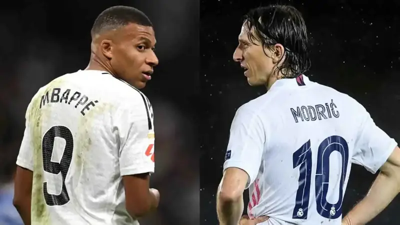 هل سرق مبابي قميص لوكا مودريتش؟