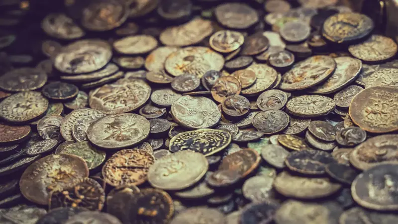 عملات معدنية تُباع بـ"مبلغ خيالي" في الدنمارك.. إليكم السرّ