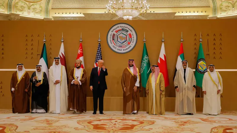 انطلاق أعمال القمة الخليجية الأمريكية في الرياض
