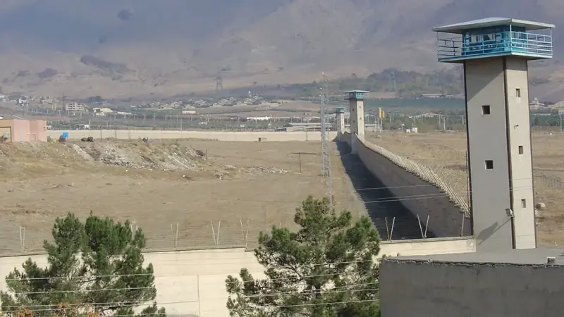 قتلى وجرحى جراء أعمال شغب داخل سجن شمال إيران

