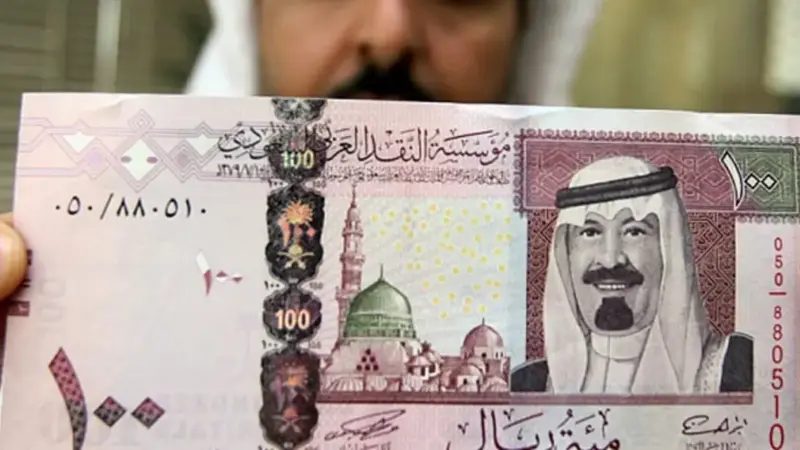 السعودية هل تتوقف عن ربط الريال بالدولار؟