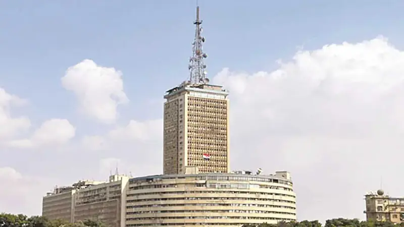 ادعت فقدان الذاكرة.. مذيعة منصة "رابعة العدوية" تعود لعملها في التلفزيون المصري