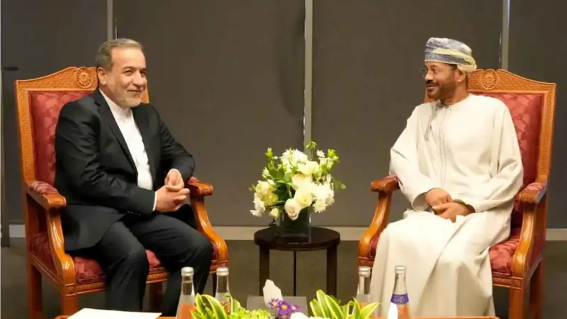 إيران "مسكونة بالخوف".. مصادر تكشف كواليس المفاوضات بين واشنطن وطهران