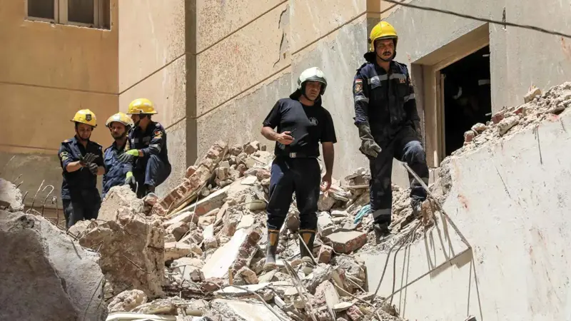 دون إصابات.. انهيار عقارين يثير الفزع بمنطقة مصر القديمة