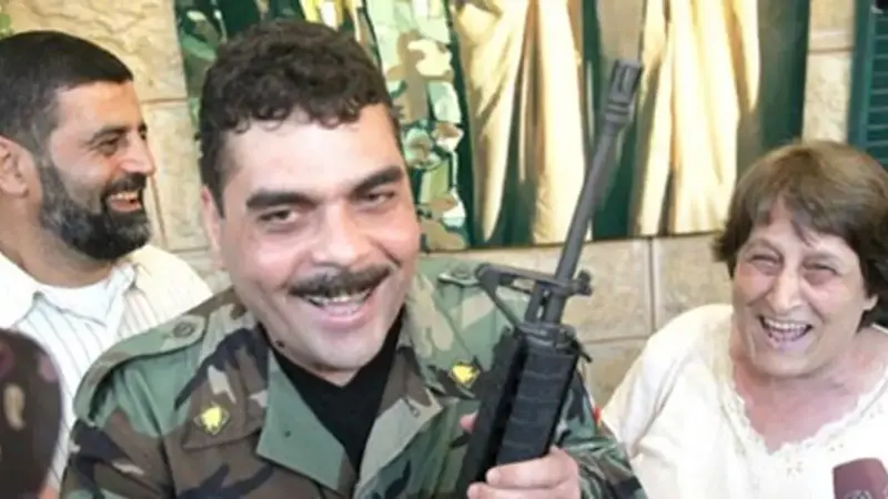 مقتل سمير القنطار بغارة إسرائيلية على دمشق