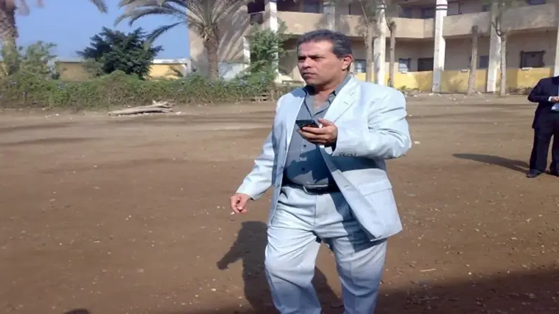 البرلمان المصري يسقط عضوية النائب المثير للجدل توفيق عكاشة