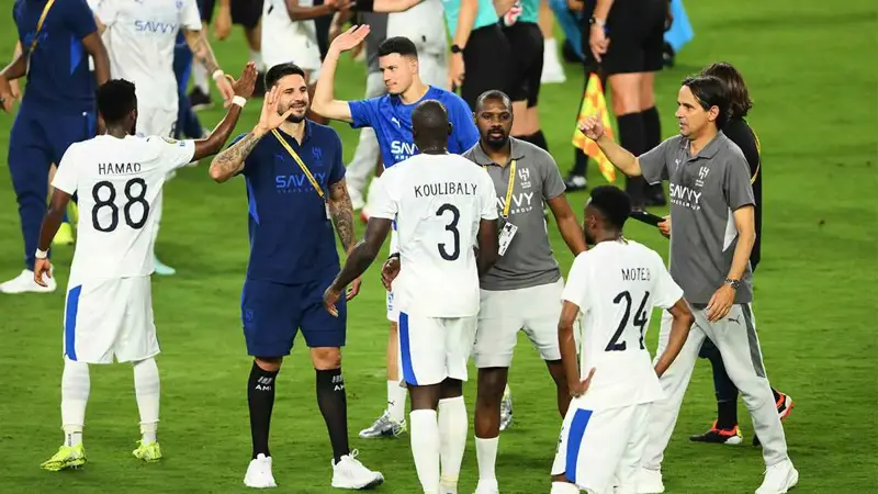 ضربة موجعة لنادي الهلال قبل مواجهة مانشستر سيتي