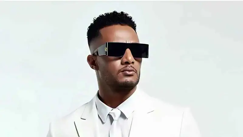 محمد رمضان يعلق على اعتزال عادل إمام.. ماذا قال؟ (فيديو)