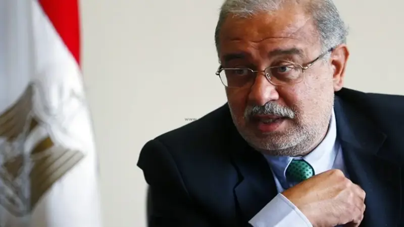 استقالة حكومة محلب وتكليف وزير البترول بتشكيل حكومة جديدة