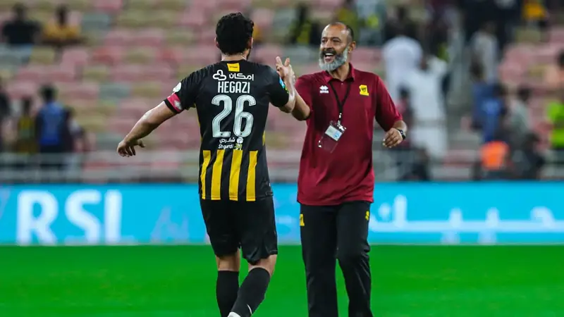 نادي الاتحاد يكشف موقف المدرب نونو سانتو من الرحيل والعودة إلى الدوري الإنجليزي (فيديو)