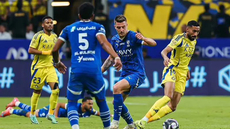 3 صفعات وجهها الهلال للنصر بصفقة واحدة