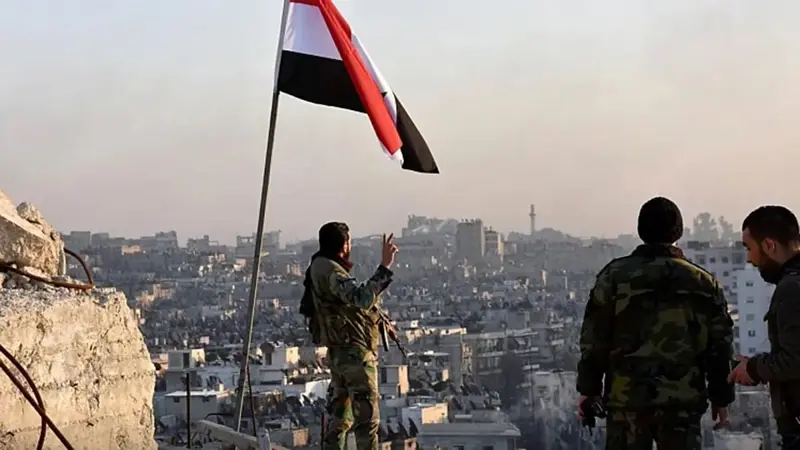 قناة عبرية: السلطات السورية تعتقل ضباطا قدموا لإسرائيل معلومات عن مطاري حلب ودمشق