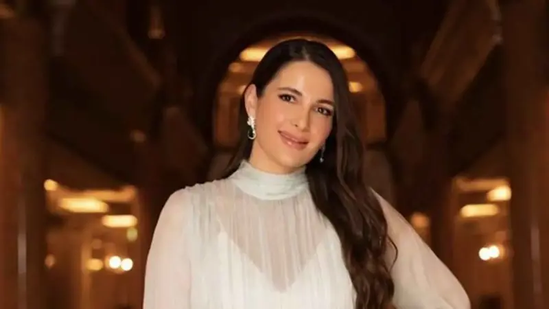 بعد فتح عيادتها.. شام الذهبي ترد بجرأة على الاتهامات (فيديو)