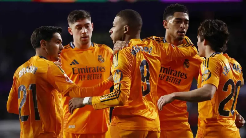 ترتيب الدوري الإسباني: ريال مدريد يعزز الصدارة بفوز ساحق على بلد الوليد (فيديو)