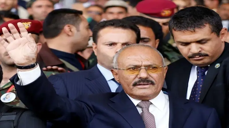 علي عبدالله صالح.. نهاية الرقص على رؤوس الثعابين