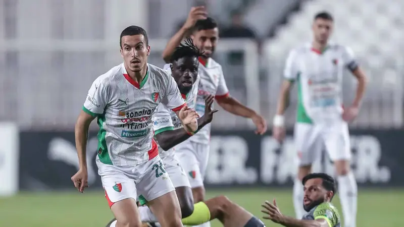 4 وديات.. مولودية الجزائر يعلن برنامج معسكره الإعدادي في تونس
