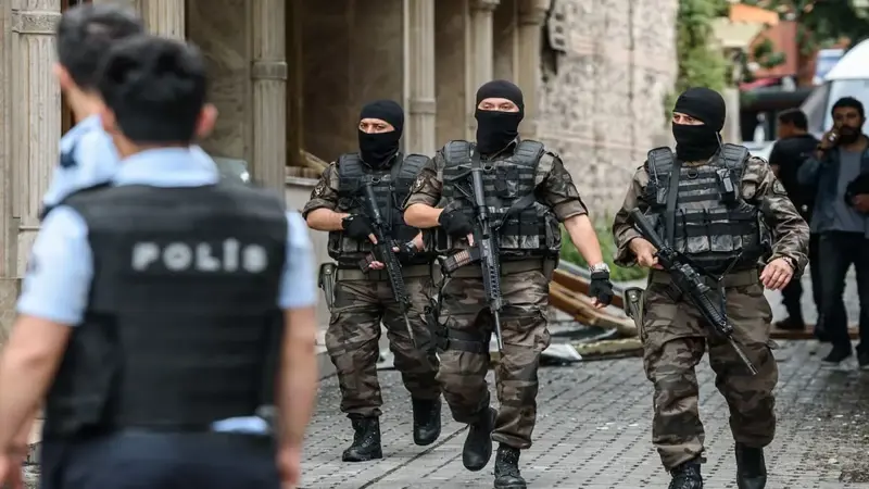 تركيا تعلن القبض على 6 أجانب متهمين بالتجسس