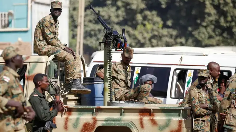 قوات بورتسودان تقصف قافلة مساعدات إنسانية شمال دارفور (فيديو)