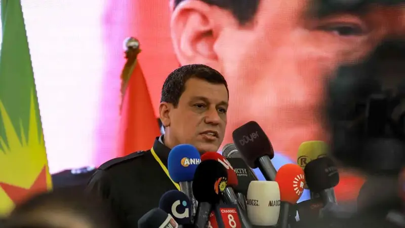 "المونيتور": أحداث السويداء أحبطت خطة تركية لاحتواء "قسد"