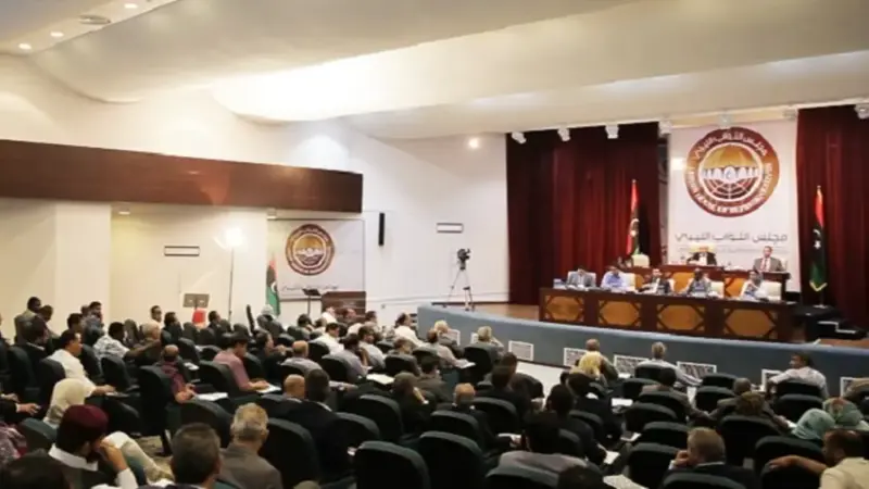 النواب المقاطعون يعودون للبرلمان المنتخب في ليبيا