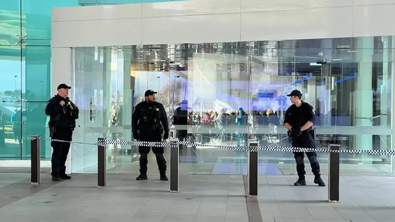 إطلاق نار في مطار العاصمة الأسترالية