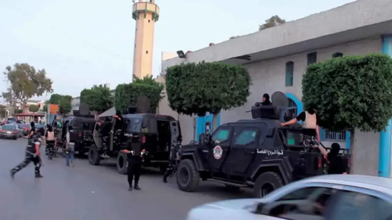 تحشيد متواصل في محيط طرابلس.. "قوة الردع" تنفي الاستسلام لقوات الدبيبة