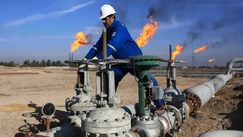 العراق يدرس إمكانية تصدير النفط عبر مرفأ طرابلس اللبناني