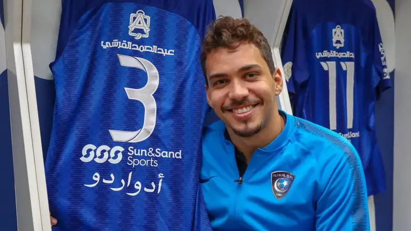 كارلوس إدواردو يتجه لشكوى الهلال في "فيفا".. والنادي السعودي يرد