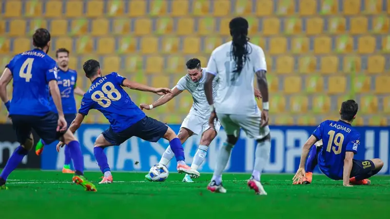 نادي الهلال السعودي يهزم الاستقلال الإيراني ويتأهل إلى ربع نهائي دوري أبطال آسيا (فيديو)