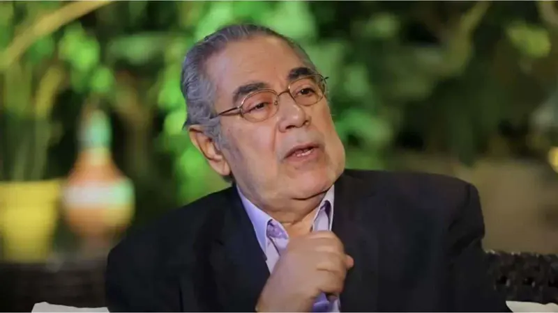 صبري عبد المنعم يكشف تفاصيل معاناته مع مرض السرطان (فيديو)
