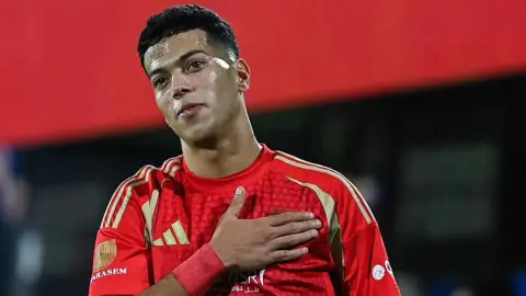 إمام عاشور يهدي الأهلي الفوز أمام الجونة في الدوري المصري
