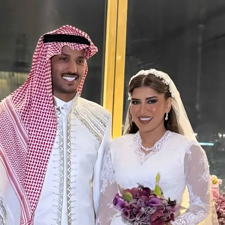 نايف هزازي وهديل خان